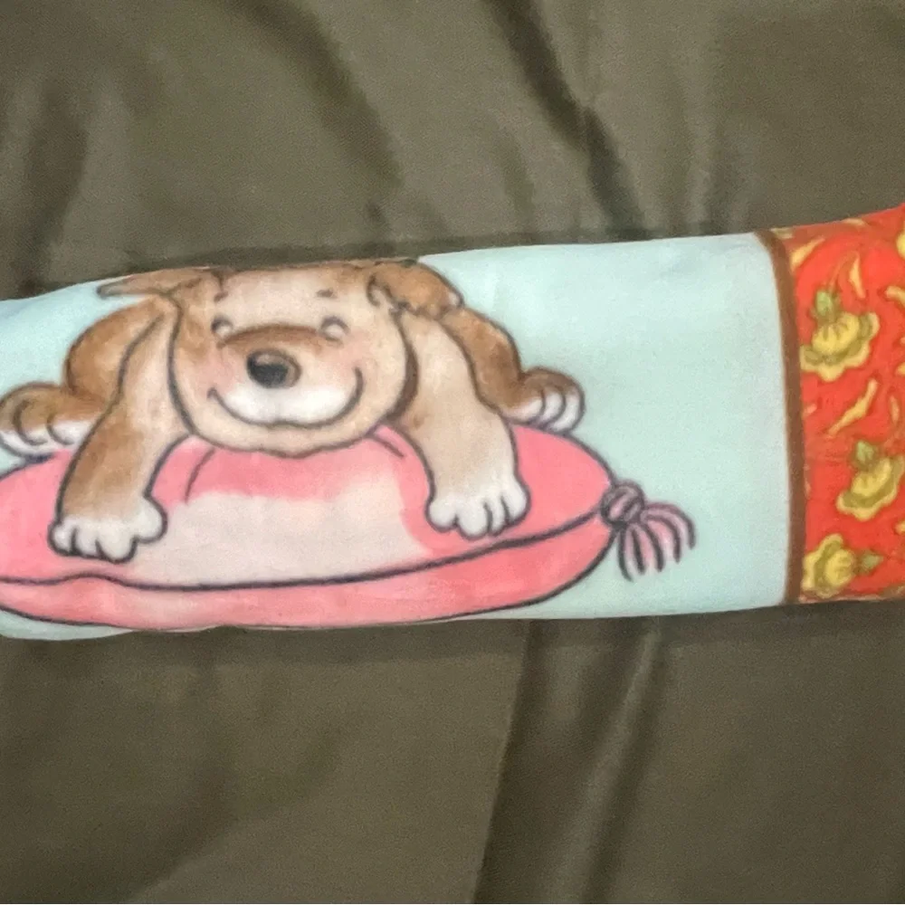 Cute Pet Blanket with Dog and Cat Design